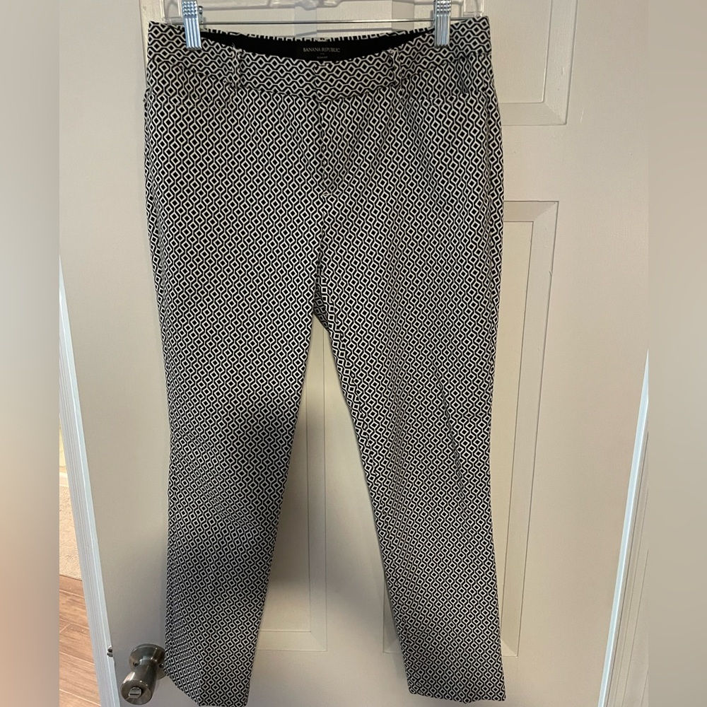 Banana Republic business casual cropped/ankle pants - size 2